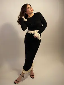 Wild Noir Ruffle Set