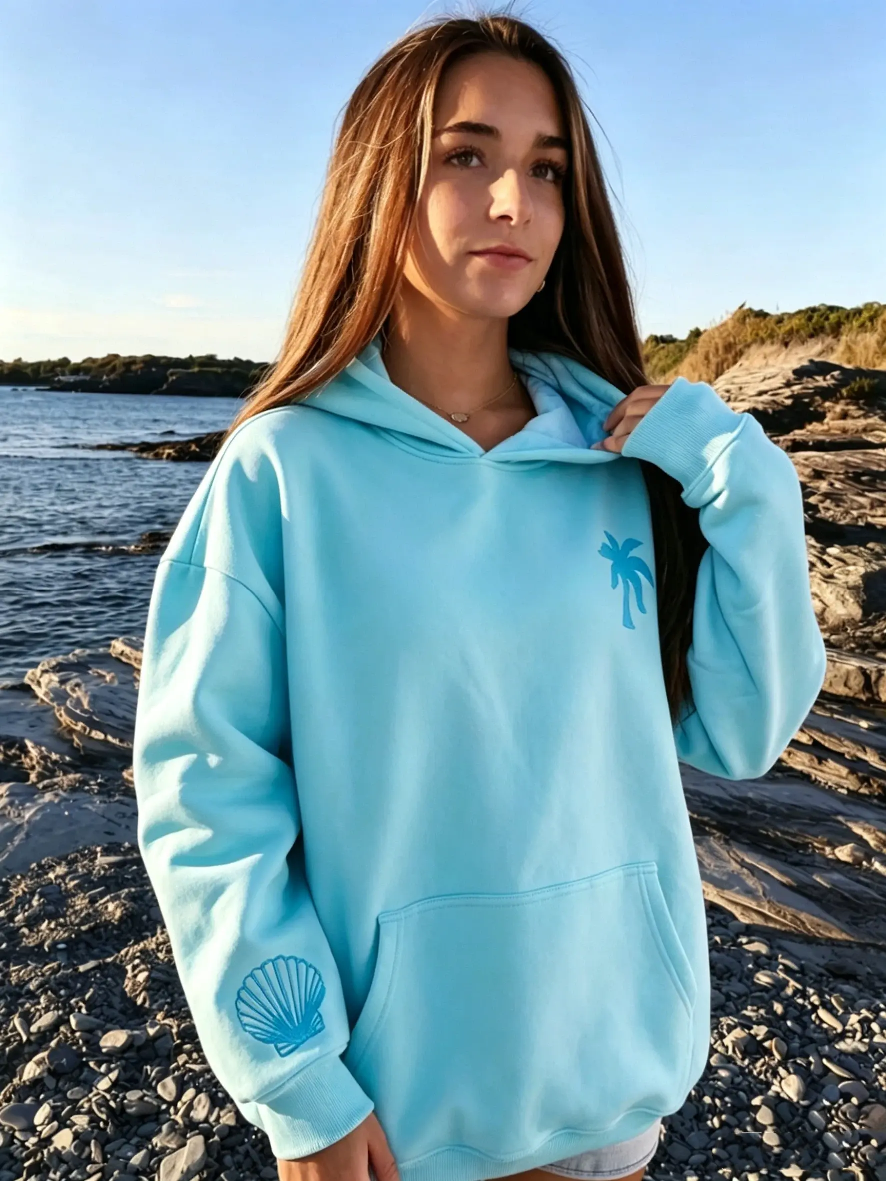 Coastal Style Palm Tree Embroidery Hooded Sweatshirt — suitable for all seasons, an ideal choice for summer outfits. Coastal Style and Tropical Streetwear #CoastalStyleHoodie #AestheticHoodie #UrbanFashion
