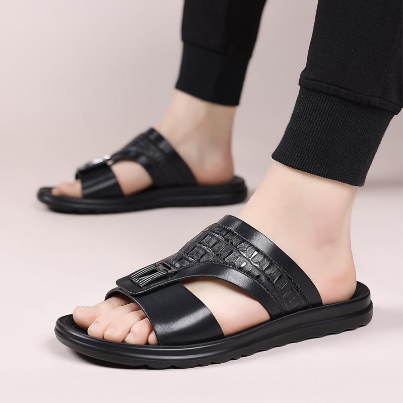 DINAOR Men’s Summer Outdoor Slippers – Casual, Non-Slip, Durable