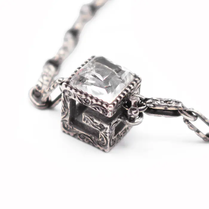 Pre-owned GUCCI Sterling Silver 925 (Ag925) Small Leather Goods G Logo Silver Necklace