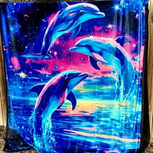 DELFIN THROW BLANKET QUEEN SIZE