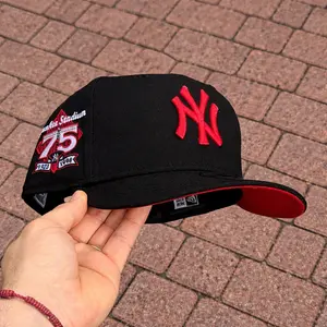 New Era Style MLB 59FIFTY Baseball Cap – Structured Flat Brim Hat, Urban Streetwear Essential for Casual Daily Outfits
