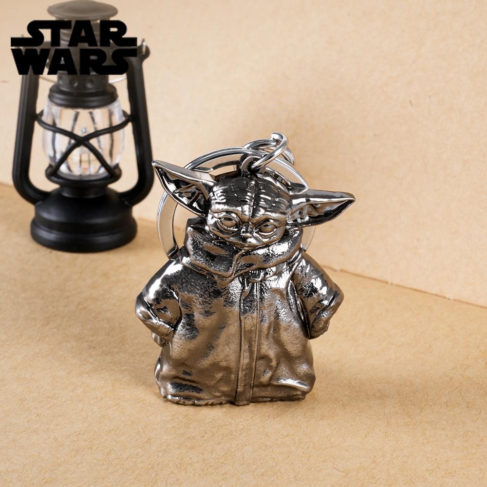 Star Wars Keychain Silver Metal Alloy Bag Clip Official License 1pc Boba Fett The Mandalorian Din Djarin Helmet Grogu Yoda 3D Carving Keyring Movie Collection Explore Space Gifts Drop-proof Key Chain