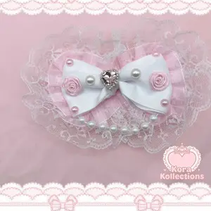 handmade girly haven bow by kora kollections
