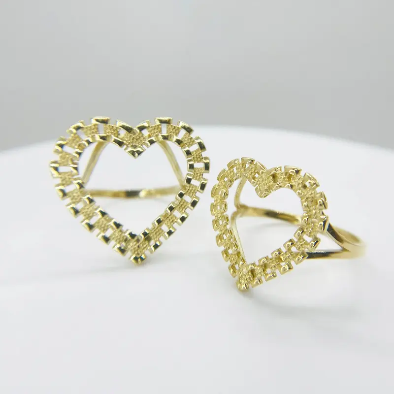 Classic Design Nugget 14k Gold Plated Rollie Heart Frame Ring for Women Jewelry