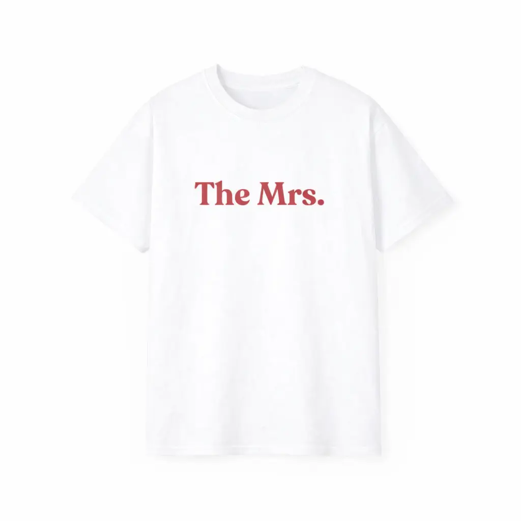 MRS T-Shirt with Simple Print, Casual Standard Fit Short Sleeve Design for the Bride, Wifey Gift for Bachelorette & Honeymoon, Shortsleeve, Casual Style Tee, Tshirt