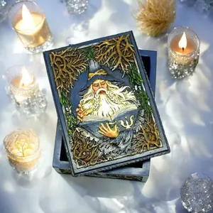 Wizard Tarot Box – Hand-Painted Resin Storage for Tarot Cards, Runes & Keepsakes