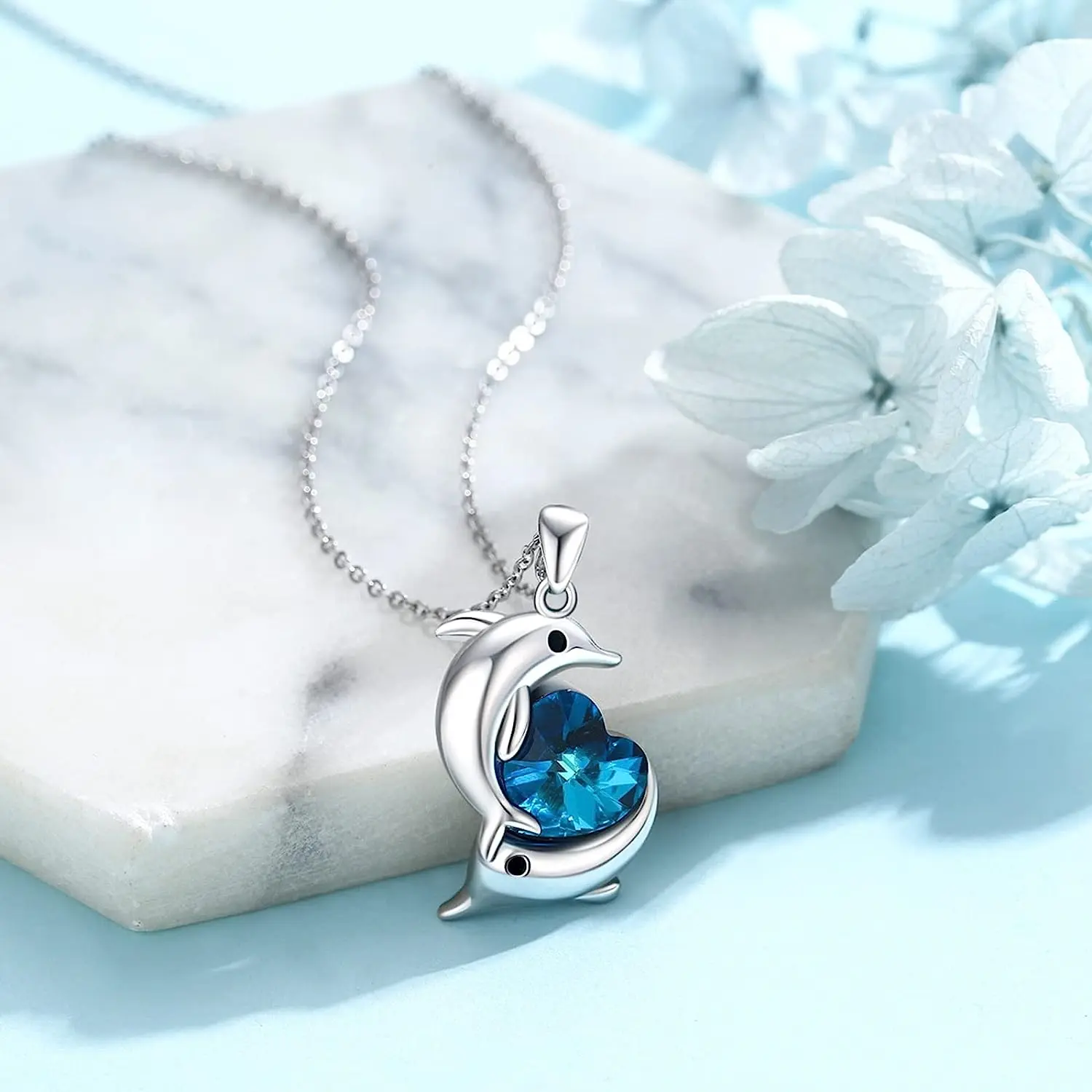Women's Elegant Double Dolphin Embrace Blue Cubic Zirconia Heart Alloy Pendant Statement Necklace - Animal Graphic, Ocean-Inspired Costume Jewelry, Ideal Birthday Gift, Anniversary