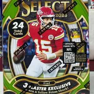 2025 select football blaster box