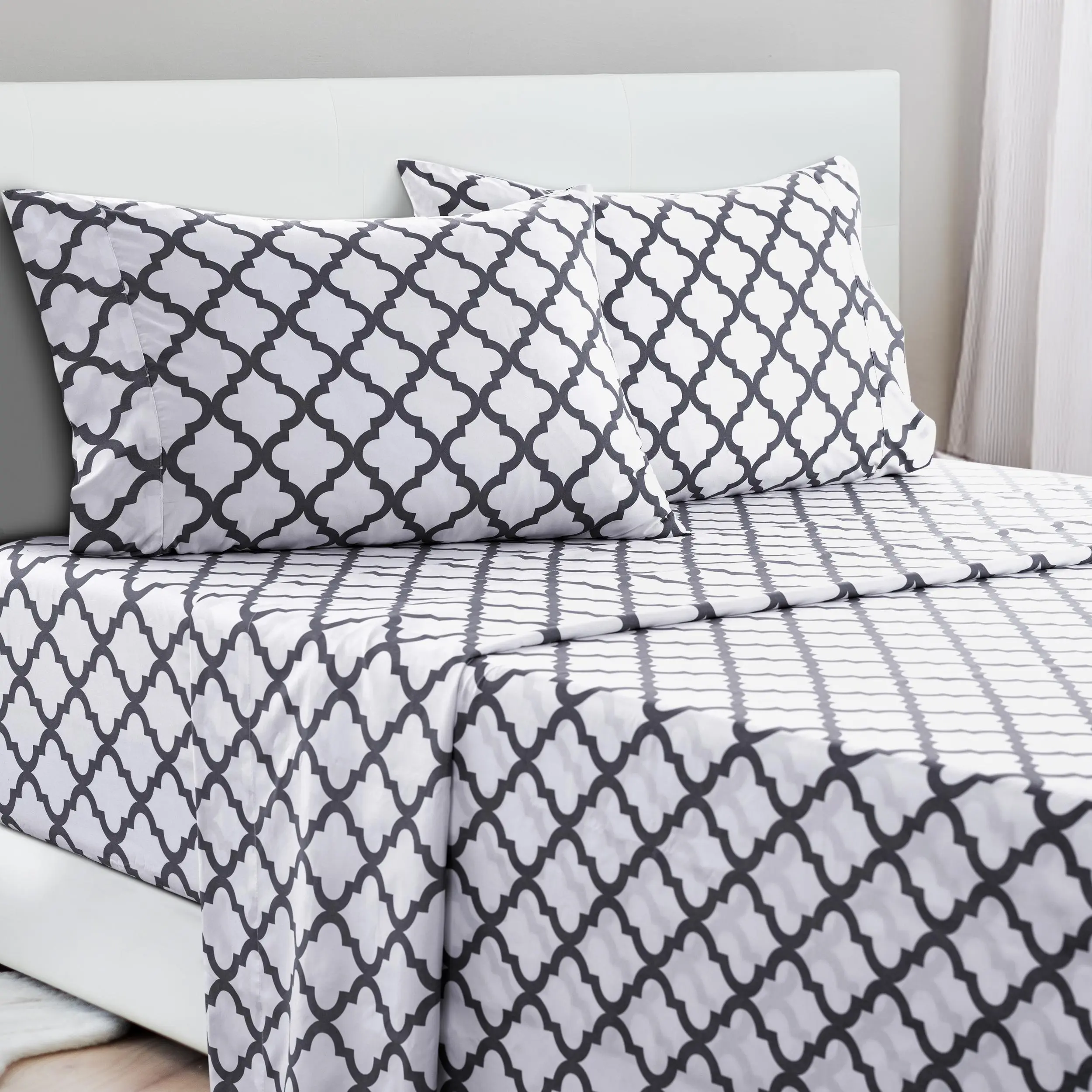 Lux Decor 4 Pc Quatrefoil, Floral & Paisley Bedding Set - Upto 16 inches Deep Pocket Wrinkle Free Soft Bedding Set with Pillowcases - Comfy Breathable & Cooling Hotel Luxury Sheets - Cozy & Luxury Bedding - Decorative Bedding Set - Summer Gifts