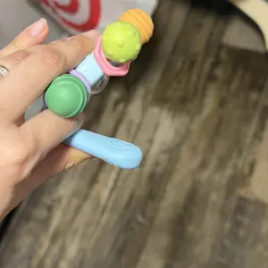 Baby Teether Rattle Toy, Newborn Infant Baby Teething and Sensory Play Toy for Early Education and Motor Skills Training, Teething Stick, Birthday Gift for Boys and Girls