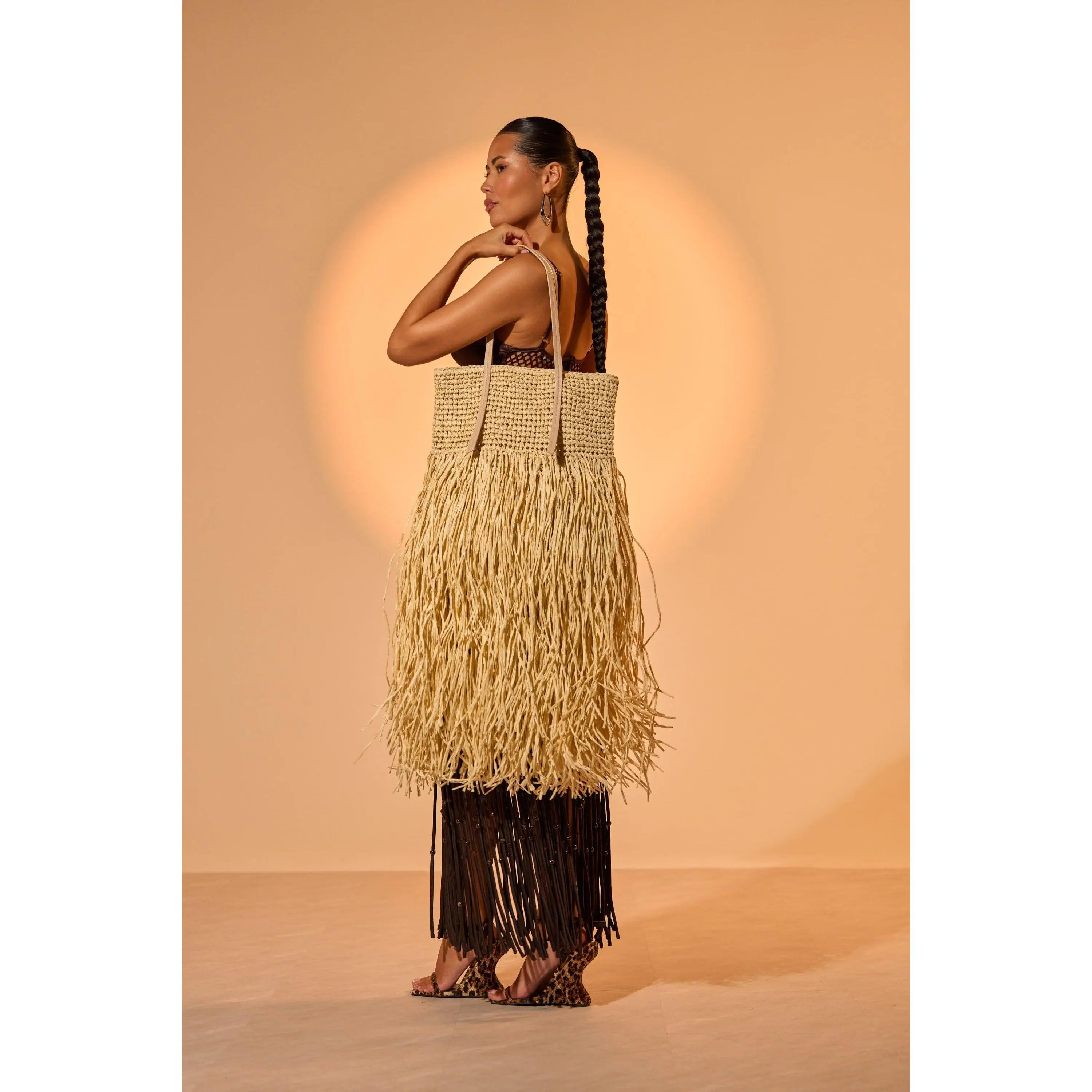 ST BARTZ SHAGGY STRAW TOTE BAG