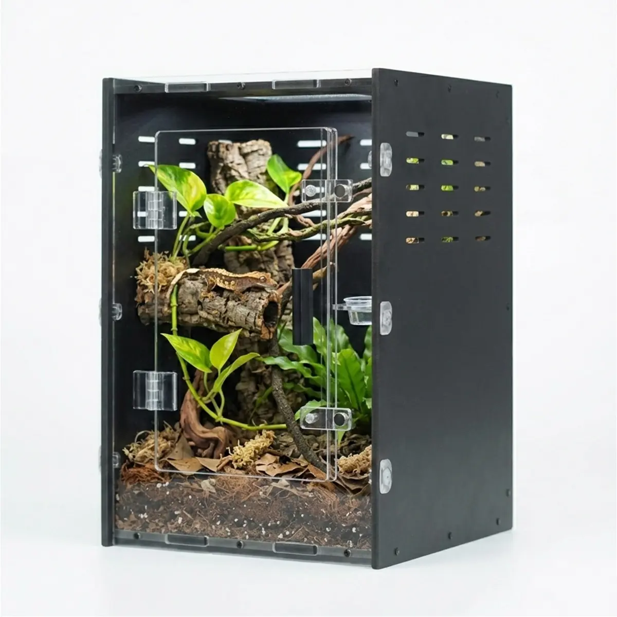 MonsterBox Enclosure's 8"8"12"PVC Reptile Enclosure Enclosed
