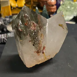 Beautiful 1lb 9oz massive garden quartz double tip. Self standing