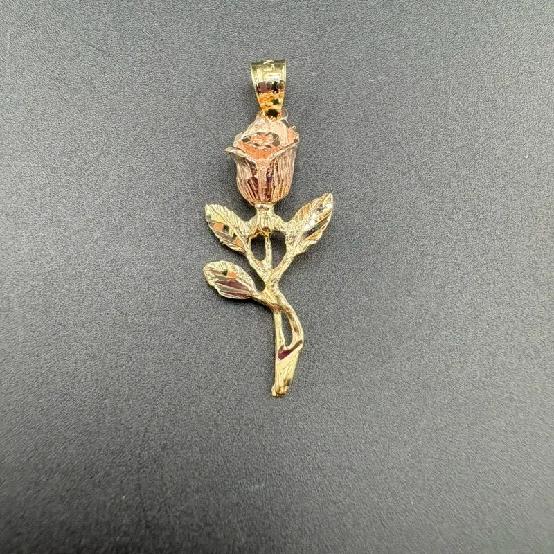 Gold 14k pendant rose design for everyday wear