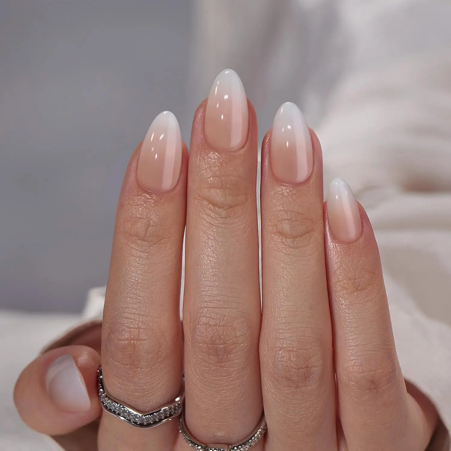 BTArtbox Press On Nails, Vanilla Cream Almond, Medium Almond, Ombre, 32Ct | 2+ Weeks Wear, Salon-Quality Natural Nails, 10-Minute Easy Daily Application, Fast Removal, 16 Sizes, All-in-One Complete Kit