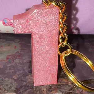 Resin number keychain