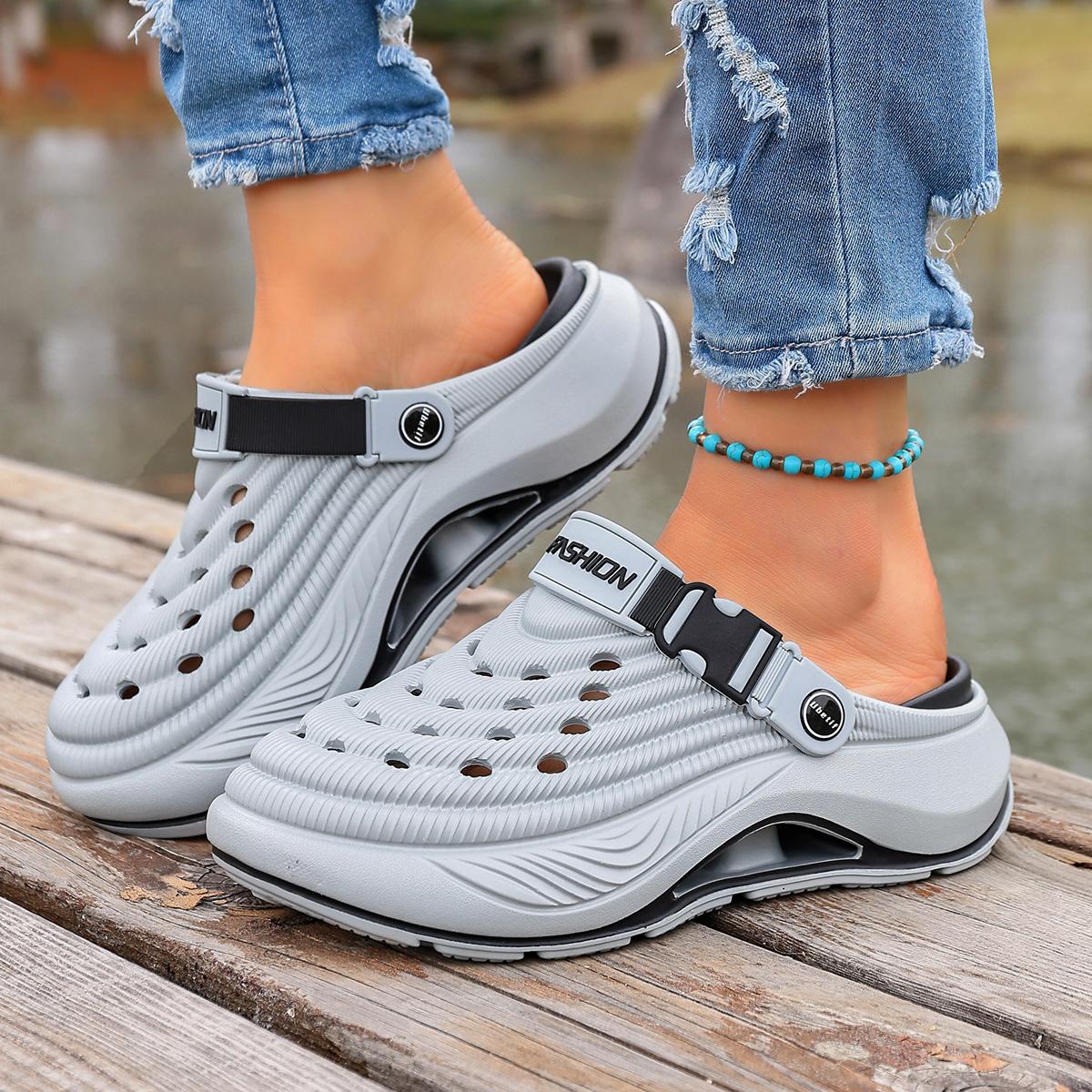 Ubetif Women's  Clogs Outdoor Thick Sole Non-Slip Odor Resistant Durable Quick Drying Soft Beach Sandals.Summer Slippers