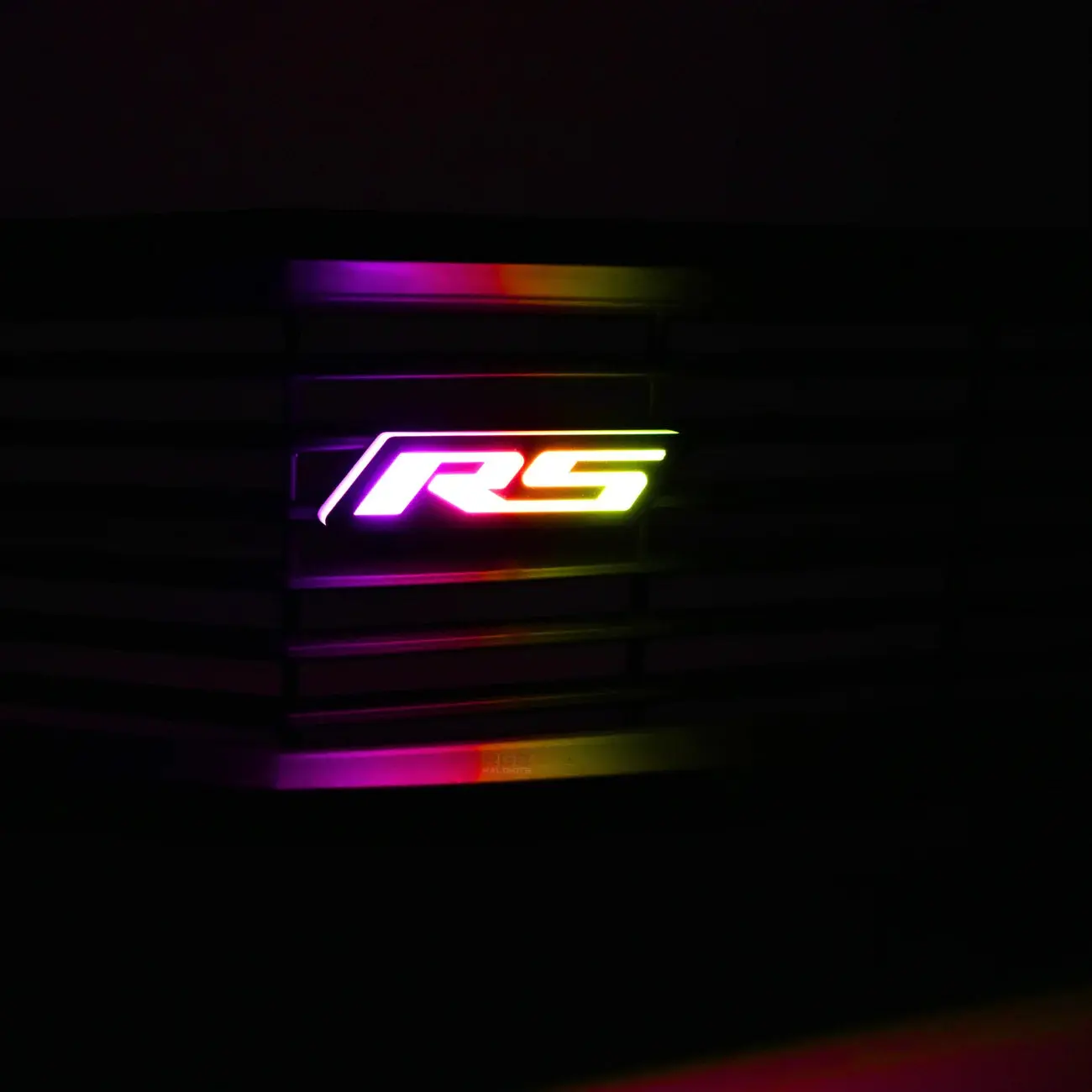 Chevy Camaro RS Luminous LED Grille Emblem Badge, RGB Flow Series, Bluetooth-Controlled Car Vehicle Decoration, Luminous Emblem