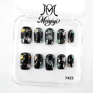 .DP.7455.Colorful rhinestone flowers wearable on nails