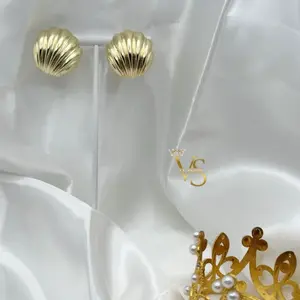 Valdes Luxury 14K Gold Laminated Seashell Earrings – Elegant High Quality Everyday Jewelry