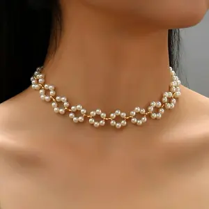 LunaStdla Baroque Faux Pearl Flower Choker - Vintage Romatic Blossom Necklace for Women Girls, Elegant Y2K Retro Vibe, Suitable for Graduation Wedding Date Nights & Birthday Party
