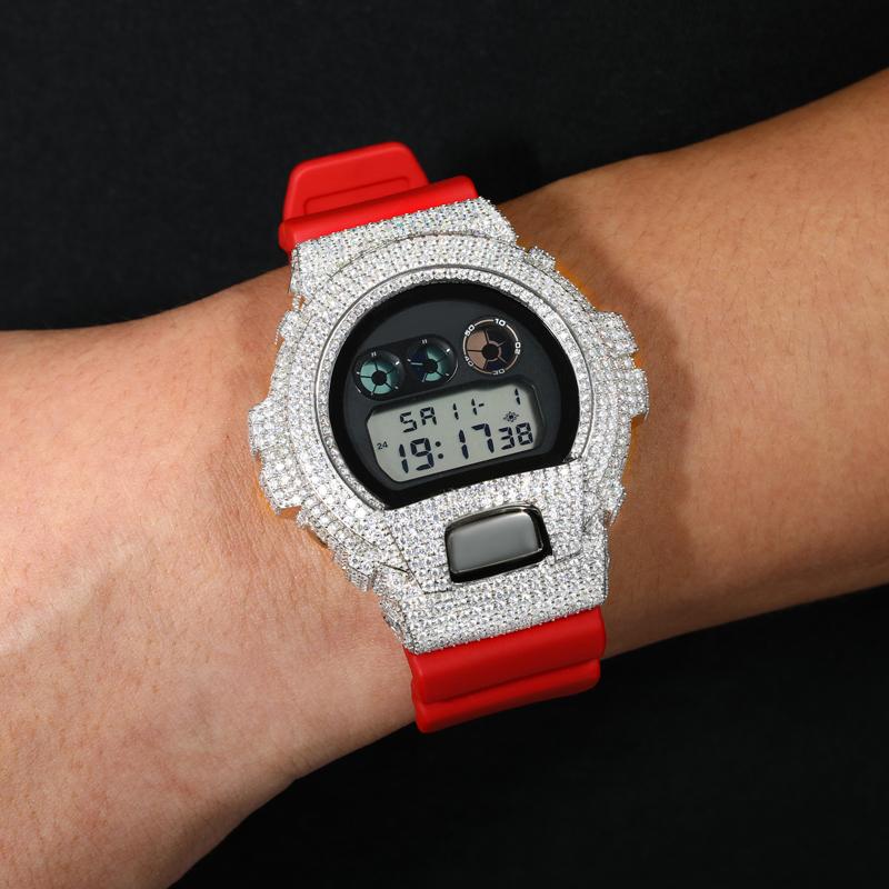 UCCIYO Compatible - DW 6900 Universal Bezel 18K Gold-Plated Lab-Grown Moissanite S925 Sterling Silver Moissanite Ice Crystal-Set Watch Case Unisex Hip-Hop Style Jewelry Gift