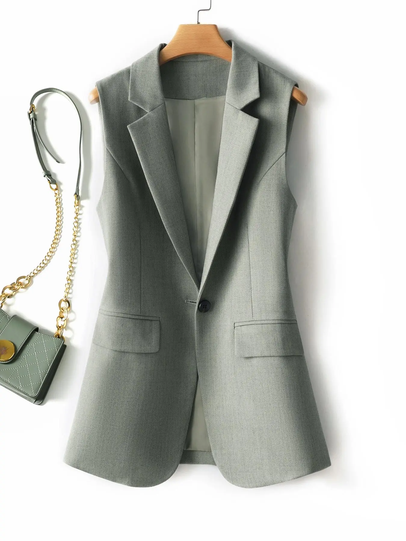 Women's Solid Button Front Lapel Neck Vest Blazer, Minimalist Casual Pocket Design Waistcoat for Work Office Business Formal, Ladies Spring & Fall Clothes, Casual Plain Waistcoat, Womenswear
