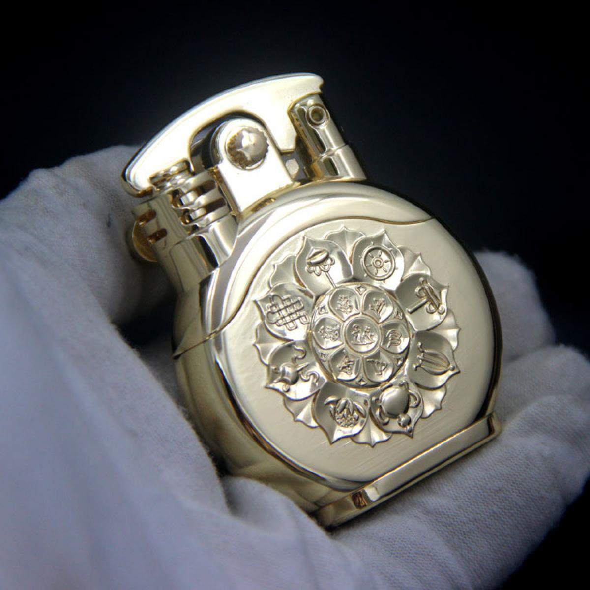 Vintage Cool Lighter, Old Fashioned Liquid Lighter, Creative Lucky Rocker Switch, Lucky Wheel Rotating Disk Decompression, Can Be Added Fuel, Gift Box Packaging, Suitable For Smokers, Collection, Holiday Gifts, Daily Home Ignition, (Excluding Fuel)