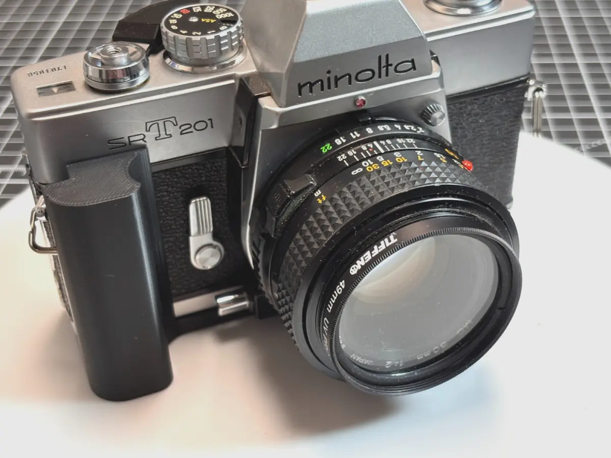 Low Profile Ergonomic Camera Grip  Compatible with all Minolta SRT Cameras - NEW