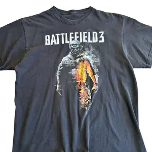 Battlefield Play Station T-shirt- Vintage Graphic Tee - Unisex Menswear & Womenswear - Streetwear Tops - Casual Cotton Crewneck Shortsleeve Tshirt