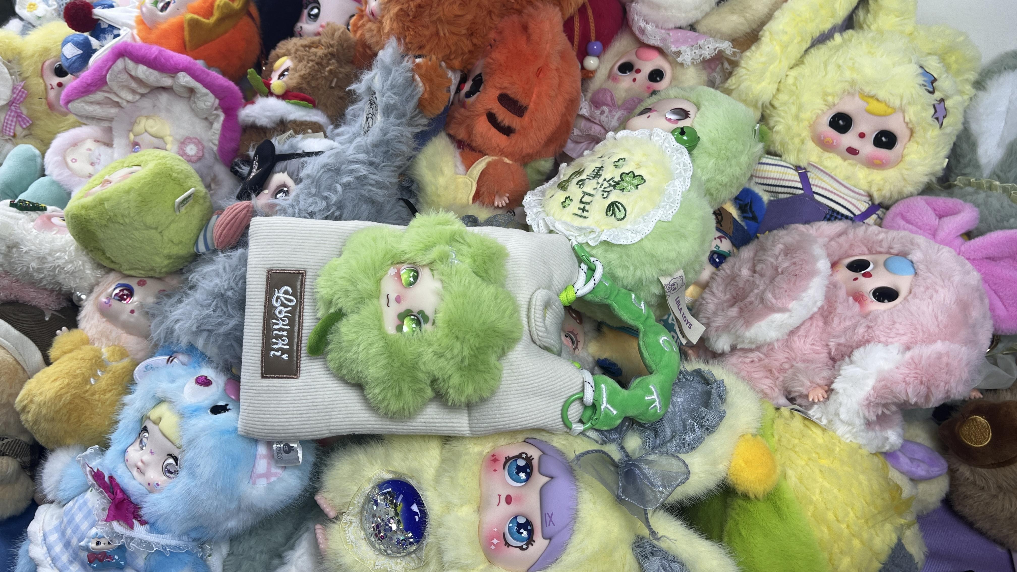 “Only Live” Brand new plush toys 8.99～18.99