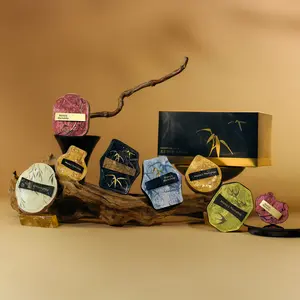 Momo’s Workshop GOLDEN SET Luxury Velvet Makeup Puff Set – Ultra-Soft Foundation Sponges for Liquid, Cream & Powder, Seamless Blending, Flawless Airbrushed Finish, Elegant Golden Design, Professional Base Makeup Tool Collection 、Beauty Products