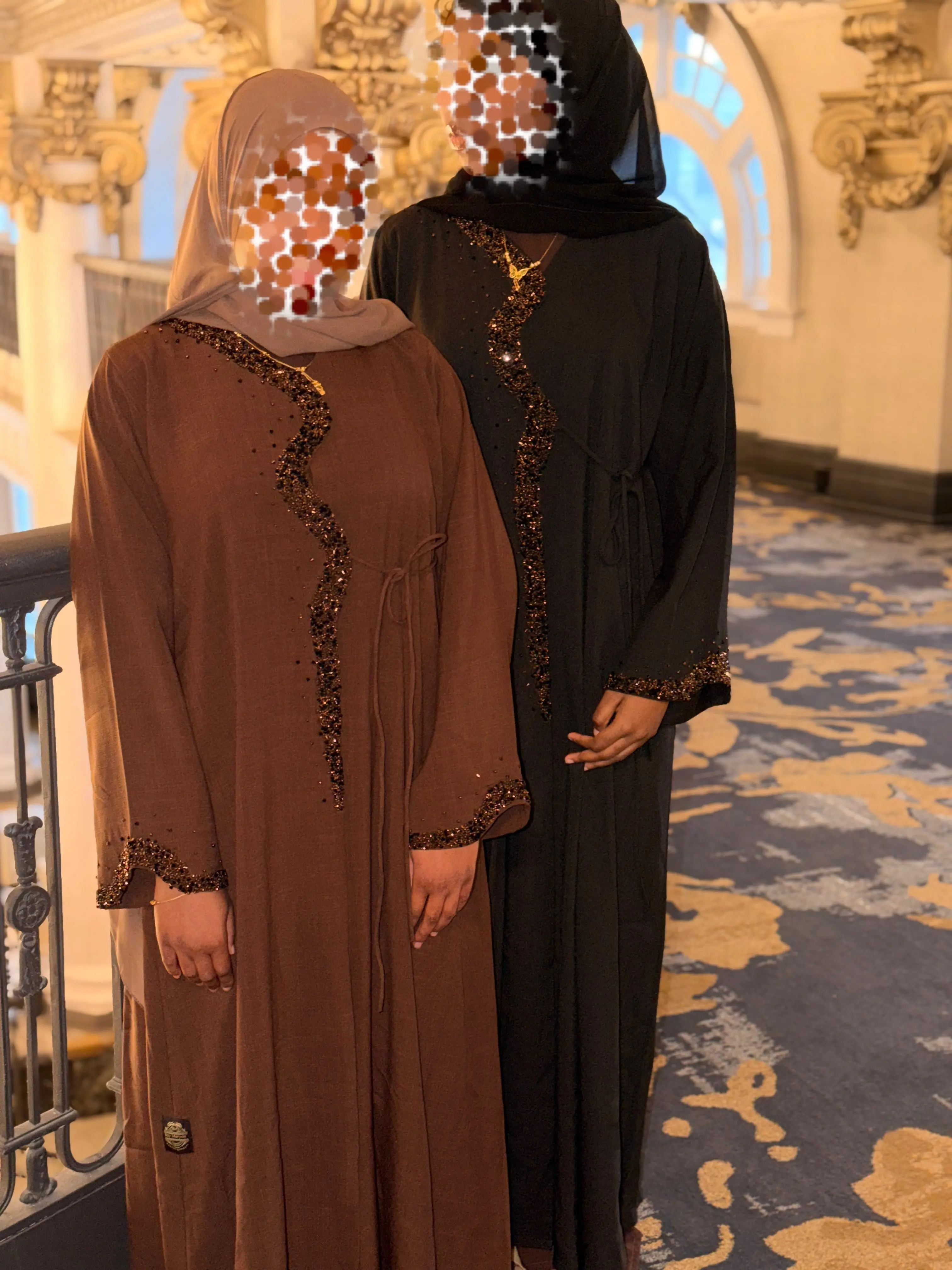 Najma abaya