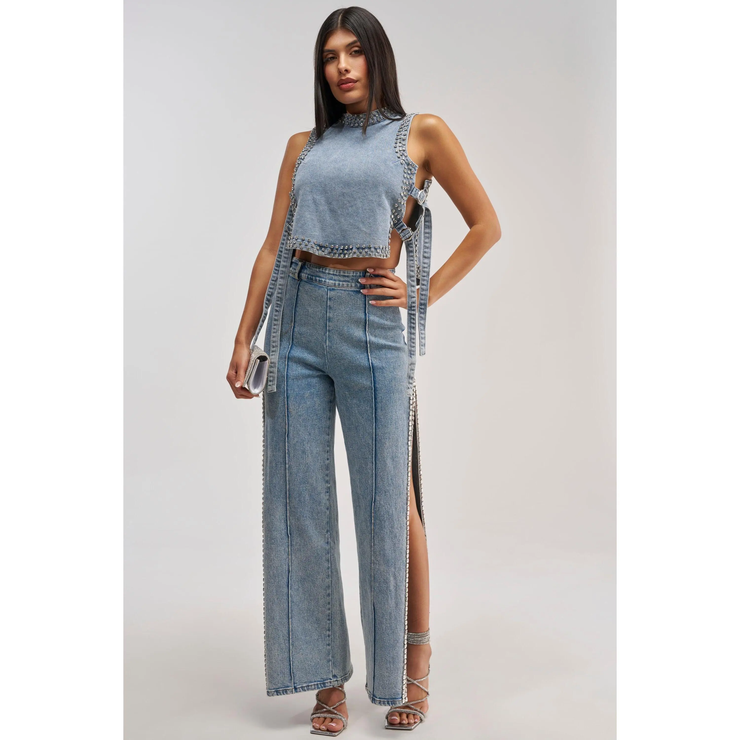 POPPING OUT RHINESTONE DENIM PANT