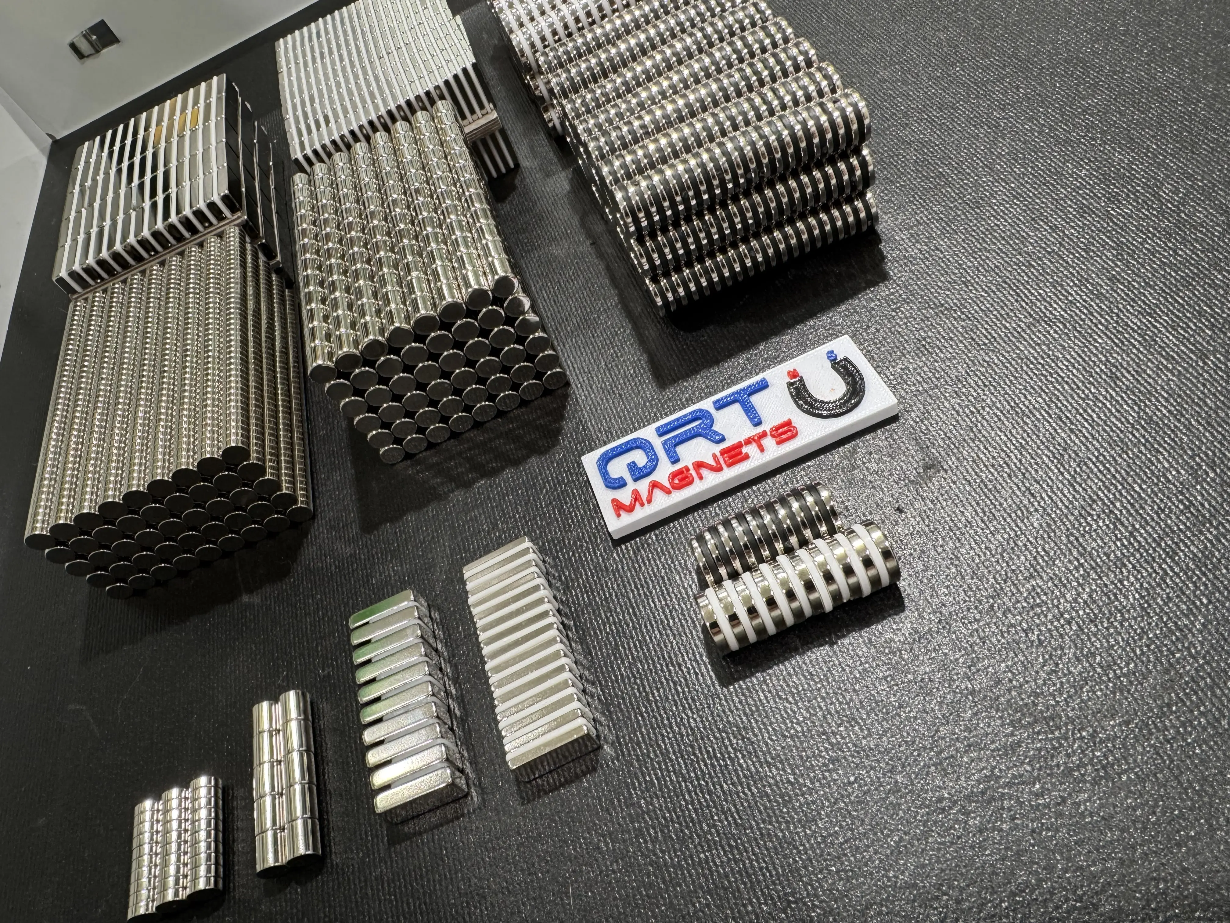 QRT Neodymium Magnets N55-N52 High Grade NiCuNi Rare Earth Magnets