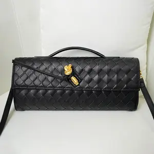 Elegant Woven Leather Evening Clutch - Handcrafted Artisanal Weave. Fashionable High-Quality PU Bag