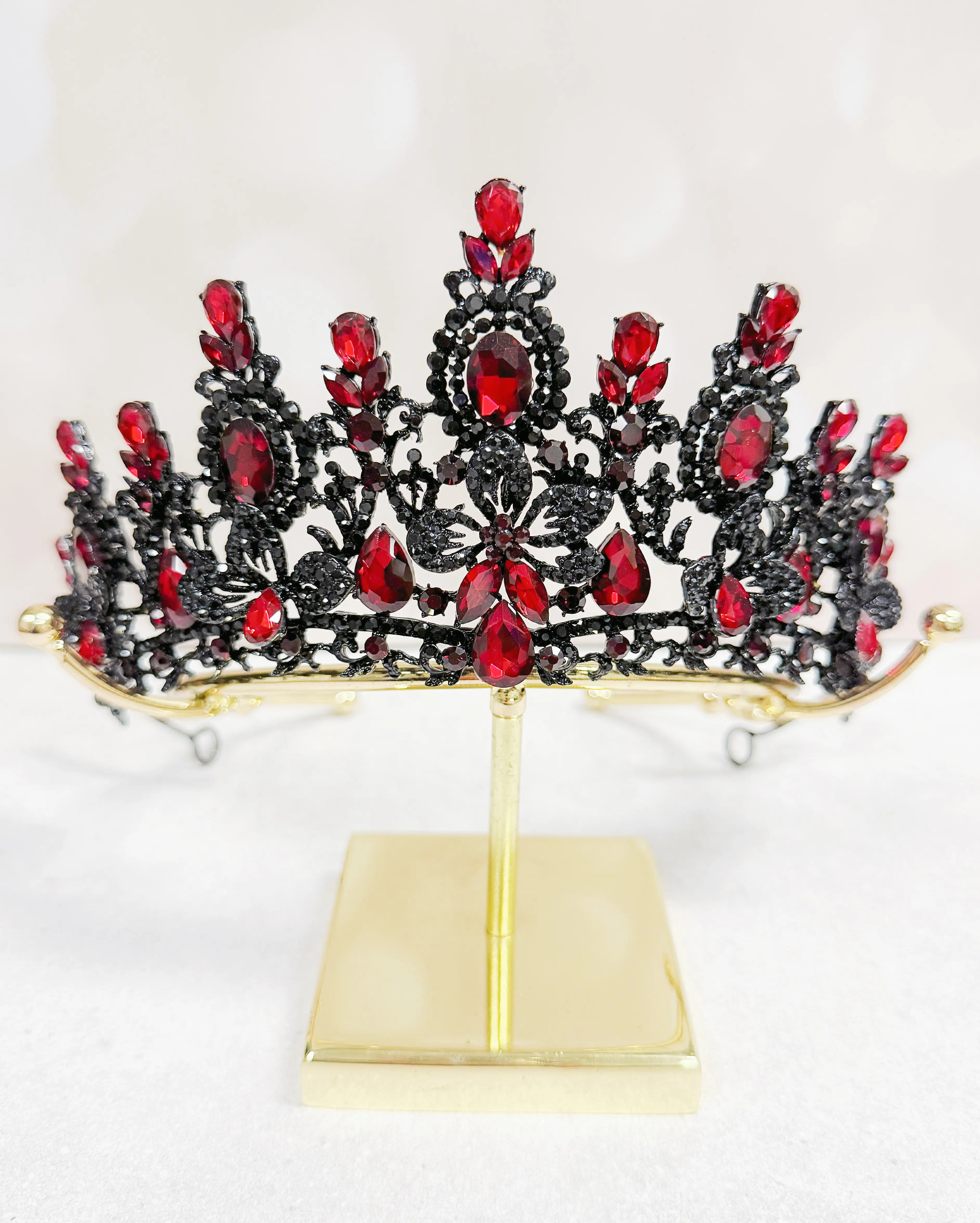Women's Dark Queen Floral Crown - Handmade Renaissance Crystal & Rhinestone Headpiece with Ruby Accents, Glamorous Luxury Hair Accessory for Weddings, Halloween Celebrations, Cosplay Conventions, Prom, Party, Birthday, Female