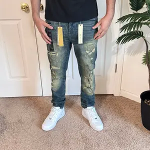 Men’s Slim Strechy Ripped Jeans.