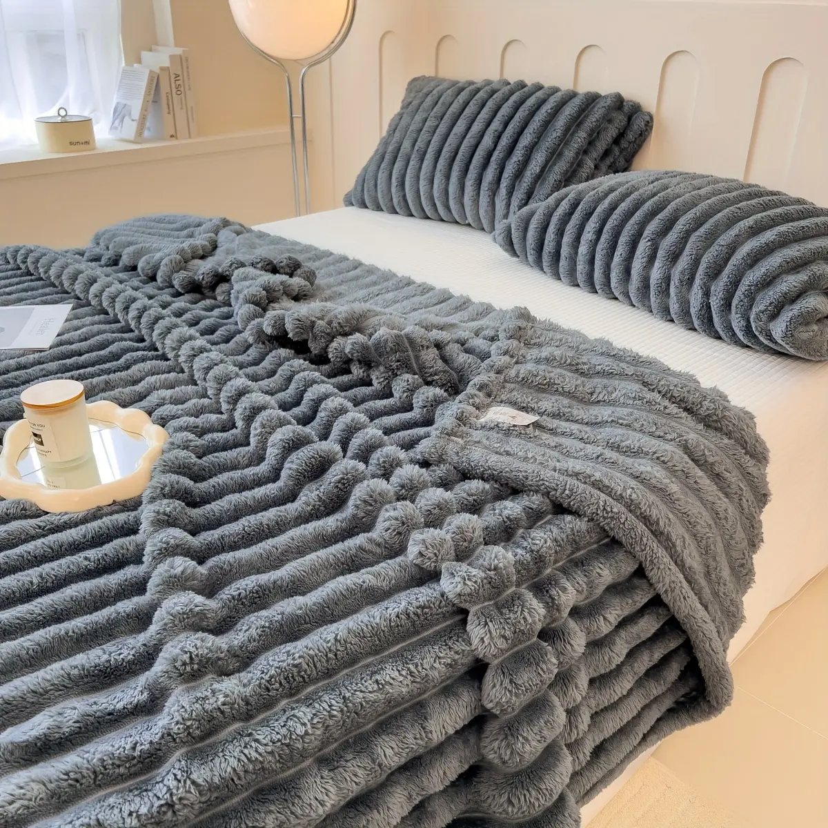 【Summer Sale Deals】Fleece Throw Blanket, Super Soft Blanket, Stripe Texture Fluffy Blanket, Lightweight Blanket for Couch, Sofa, Bed, Living Room, Office, Dorm,Home Decor, All Seasons, Decorative, Gift Idea