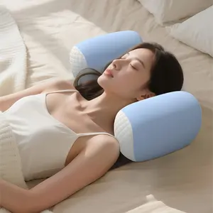 Anti-side sleeping pillows help maintain proper sleeping posture, ideal for post-surgical recovery periods to prevent rolling over during sleep. They also provide cervical spine support and help reduce wrinkles.