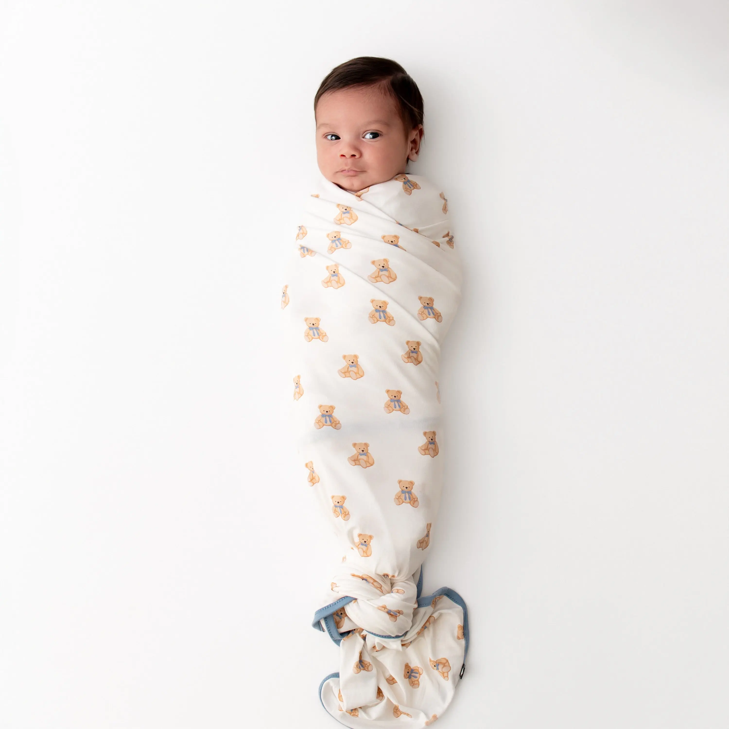 Teddy Bear Bamboo Knit Swaddling Blanket - Soft, 46x46 in, Multifunctional Nursing Cover for Infants