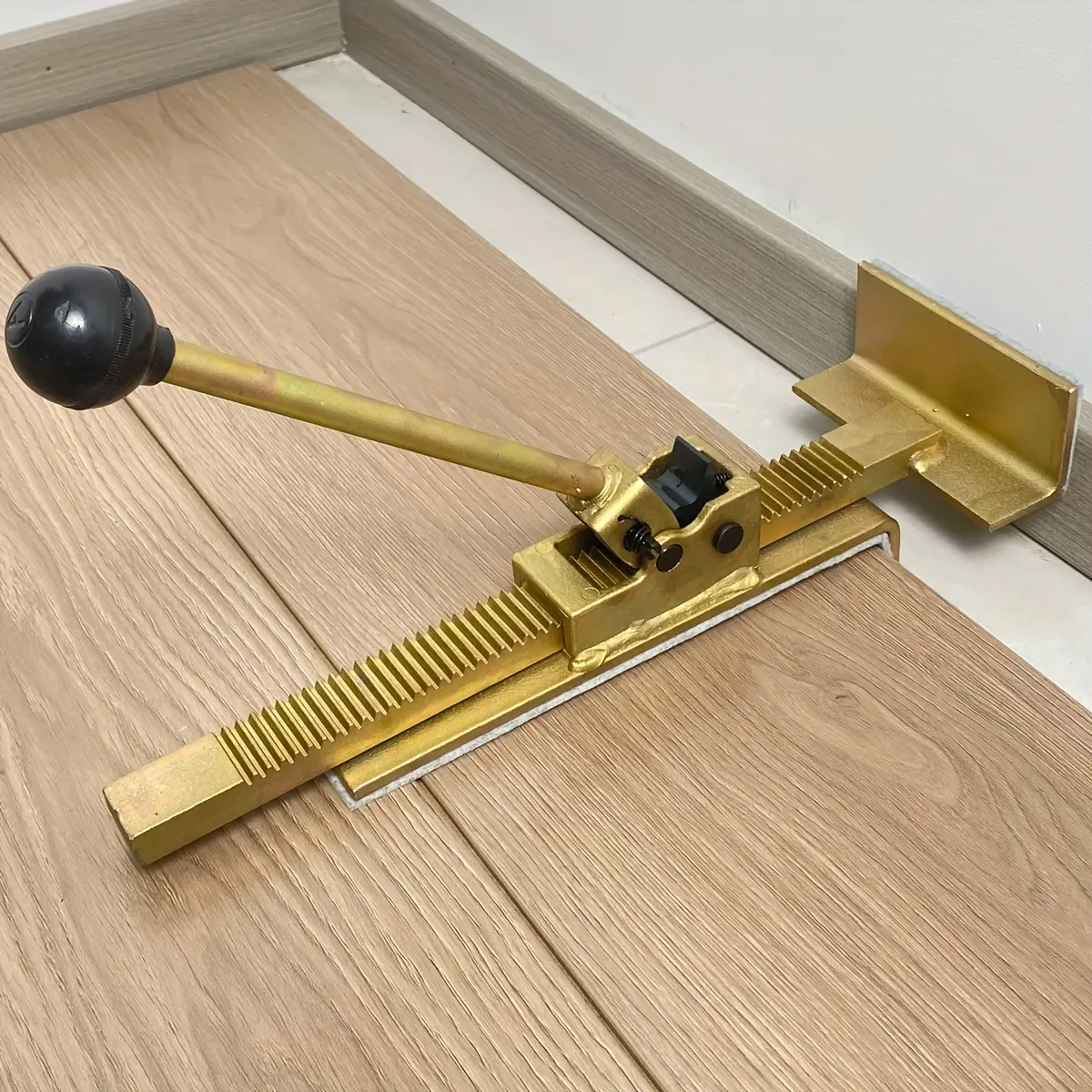 14 inch heavy-duty pull rod with gloves for wooden floor installation - professional metal tool with adjustable handle, perfect for flooring projects, adjustable pull rod |   durable structure, flooring tool, the best choice for gift giving