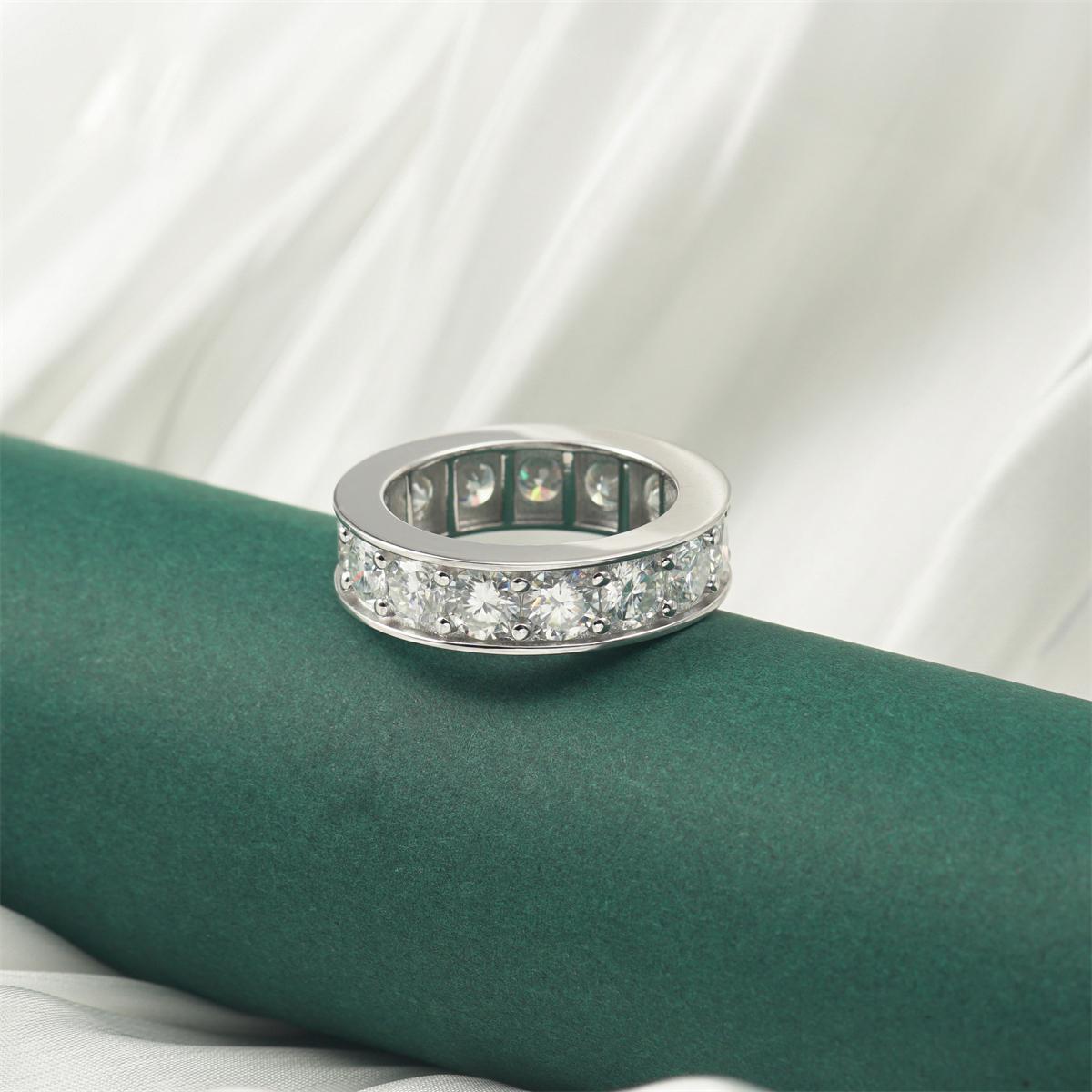 Delzzad Classic Eternity Ring Band Round VVS Synthetic Moissanite Ring Band S925 Engagement Wedding Ring Valentine's Day Christmas Gifts Delzzad Classic Eternity Ring Band Round VVS Synthetic Moissanite Ring Band S925 Engagement Wedding Ring Valentine's Day Christmas Gifts