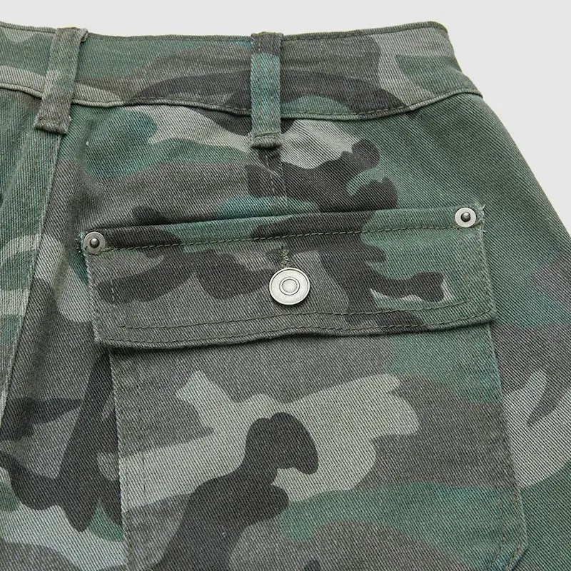Flamingals Stretchy Camo Print Mid Waist Straight Leg Capri Pants Summer Vibes