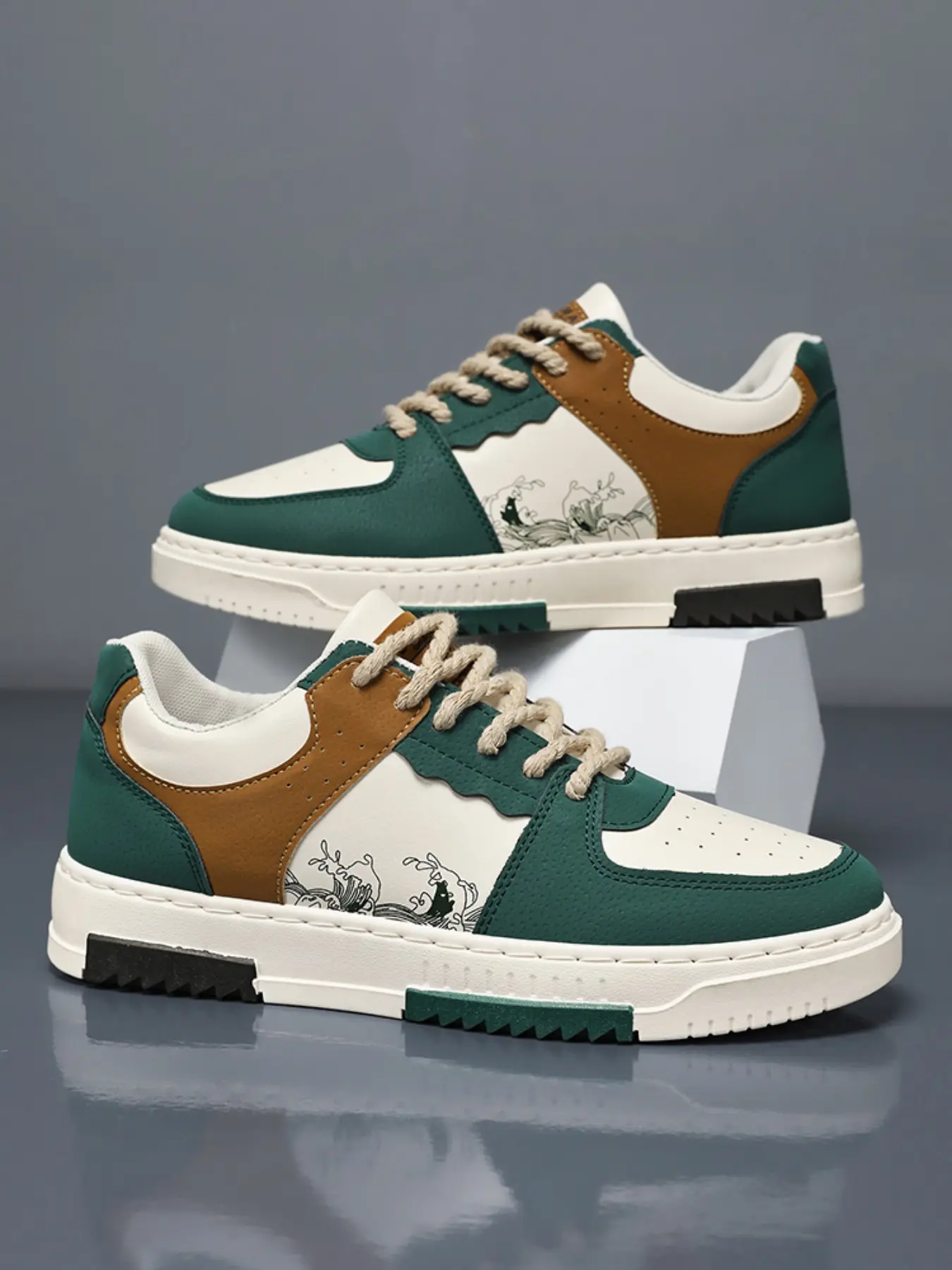 Men's Lace-Up Skate Shoes, Durable PU Leather, Breathable Mesh Lining, Low Top Round Toe, All-Season Outdoor Casual Wear