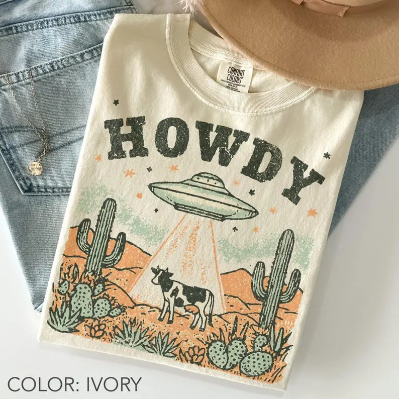 Comfort Colors Howdy Ufo Western Cow Vintage T-shirt Retro Cowboy 90s Vintage Desert Cactus Tshirt Y2k Farm Animal Cow Lover Gift