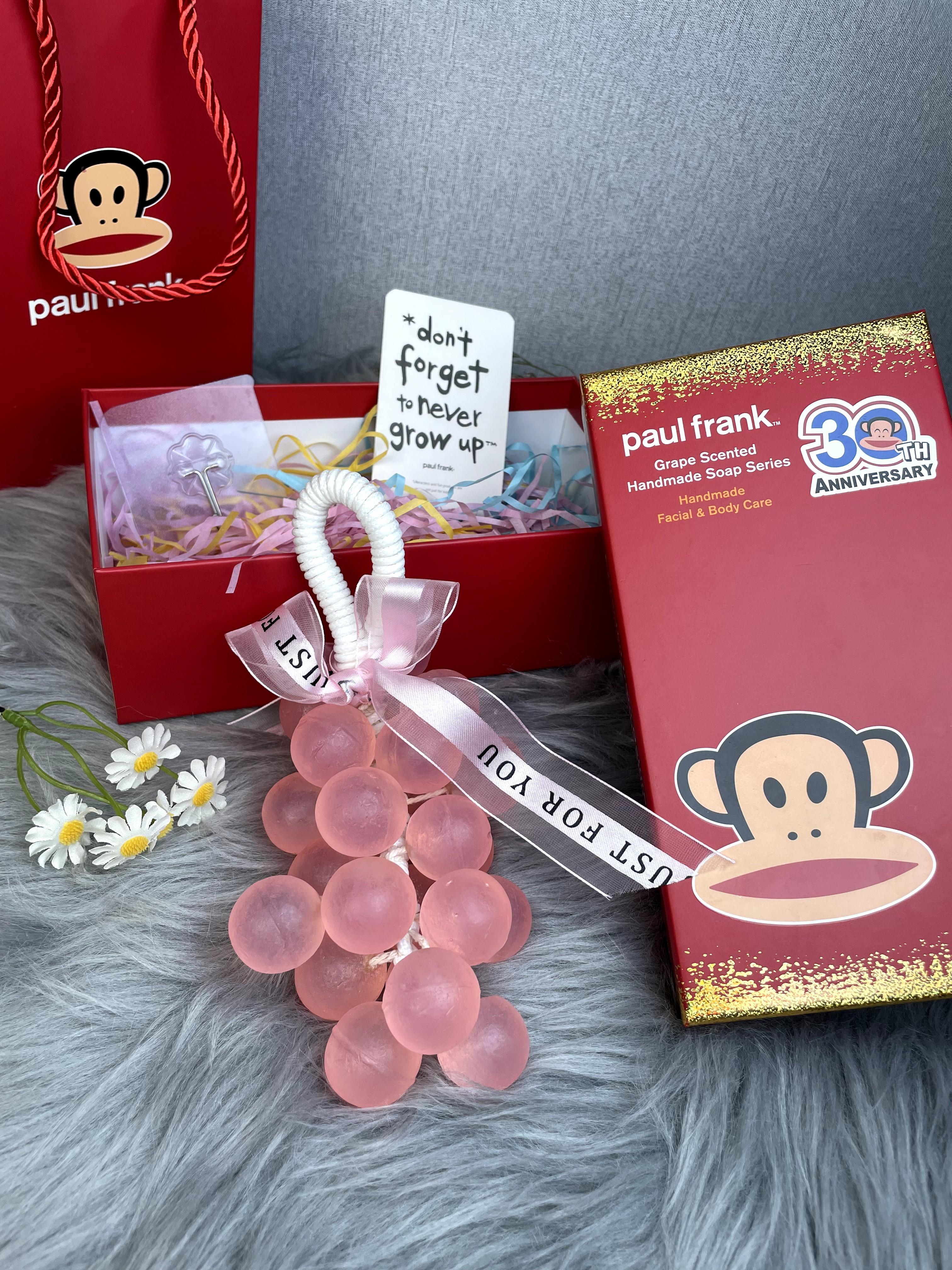 Paul Frank Grape Soap on a Rope – Handmade DIY Decorative Grape Soap, Natural and Gentle Moisturizing and CleansingLong-Lasting Fresh Scent Perfect for Home Décor and BathroomAesthetic & Creative Christmas Gift Choice Body Care Daily