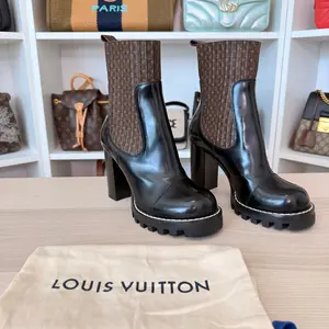 Pre-Owned Louis Vuitton Monogram Ankle Boots Smooth Leather Size 37.5 EU / 7.5 US