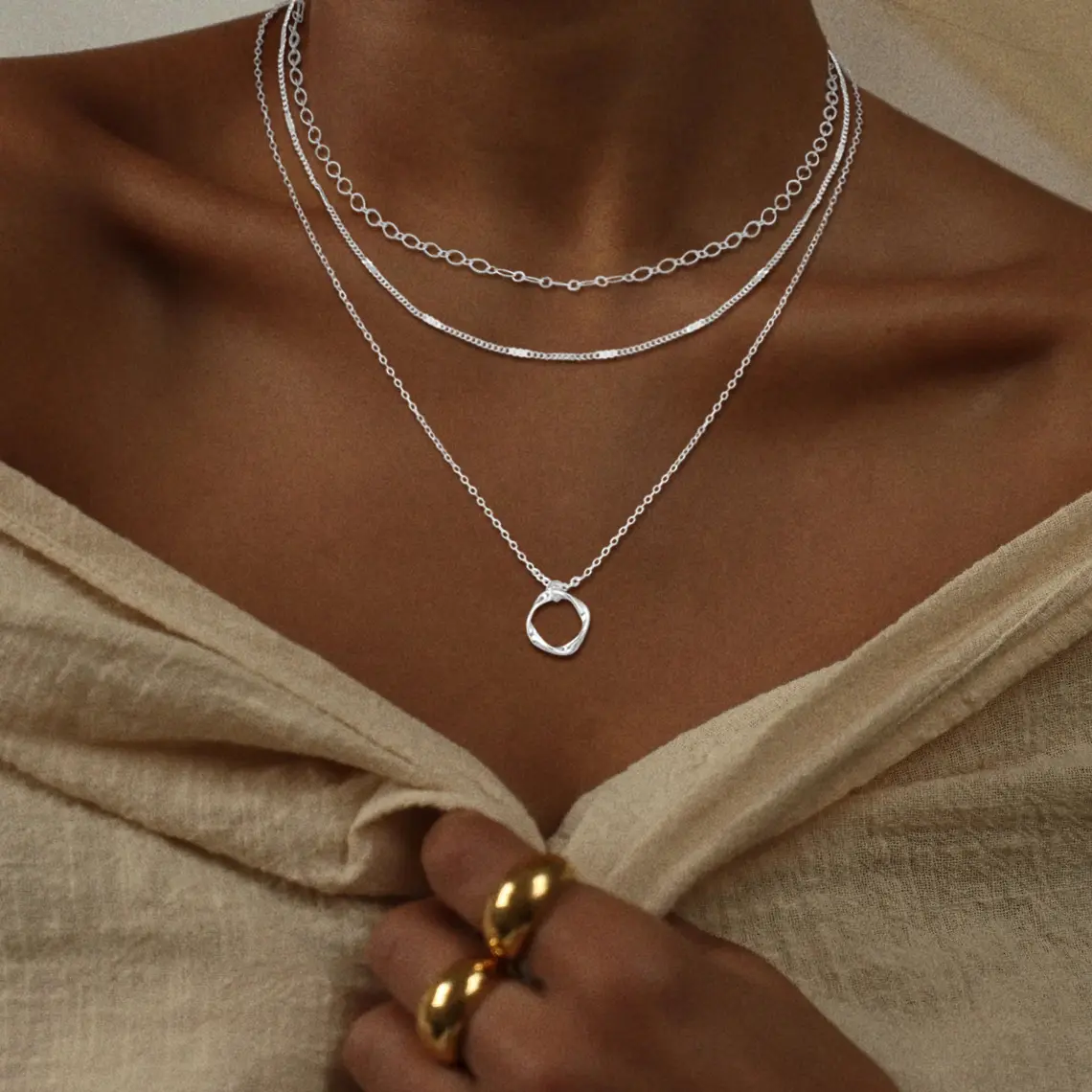 KYERLYN Layered Gold/Silver Necklaces for Women, 14k Gold/Sterling Silver Plated Stackable Stack Choker Necklaces for Women Trendy Layering Circle Pendant Chain Necklace Set Jewelry for Women Gift on Mother's Day